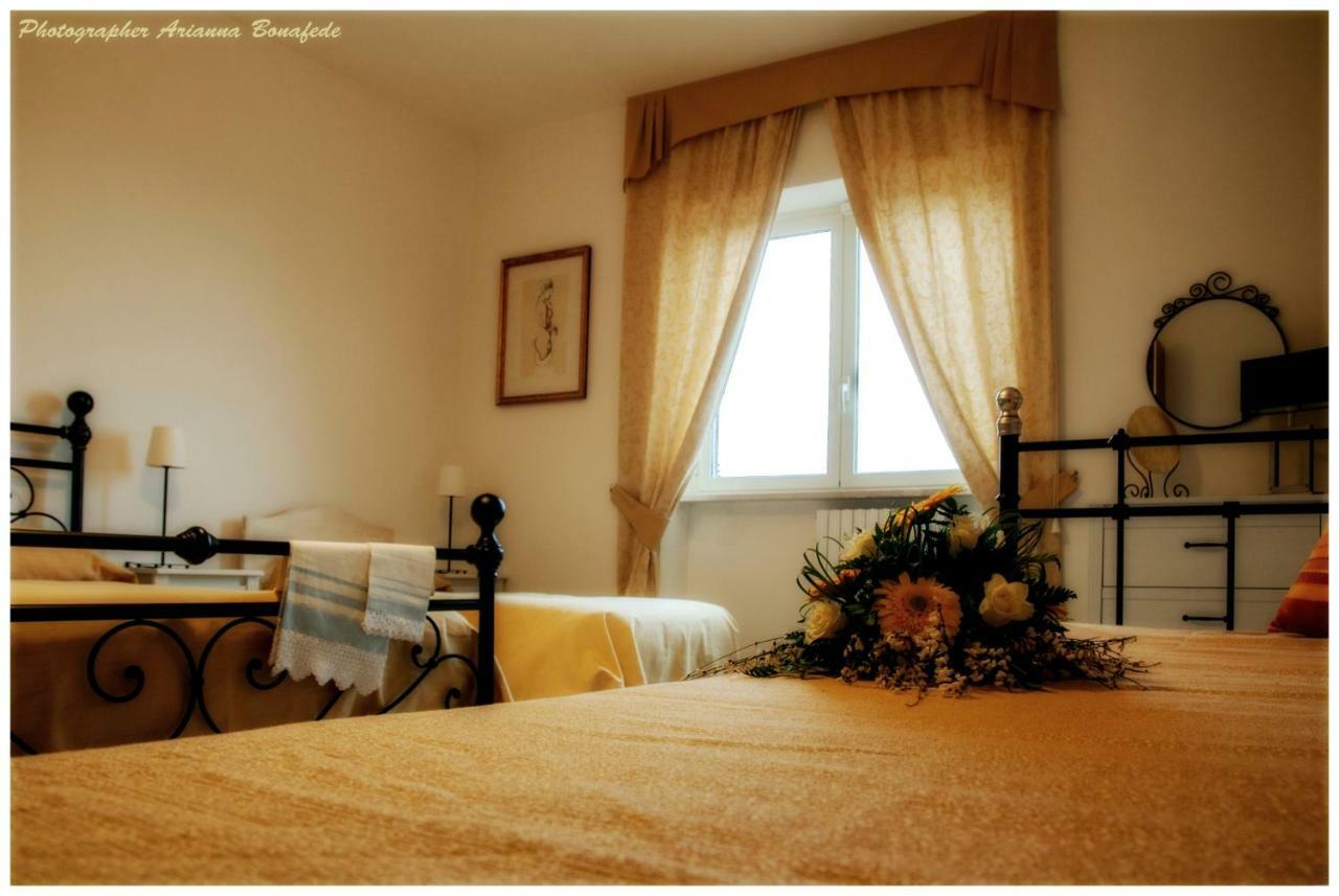 Bed And Breakfast Nonna Loreta Formello Exterior foto